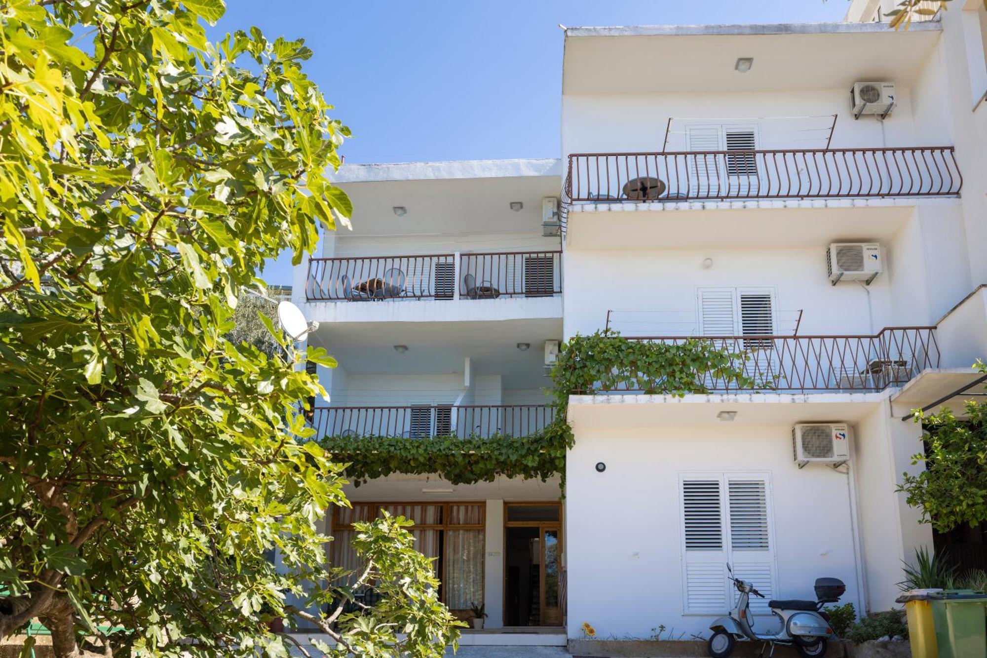 Apartmani Marta Tučepi المظهر الخارجي الصورة